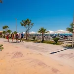 Daire Seaside Escape By Ps