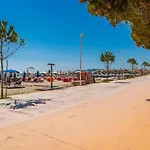 Daire Seaside Escape By Ps