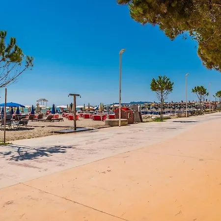 Apartment Seaside Escape By Ps *