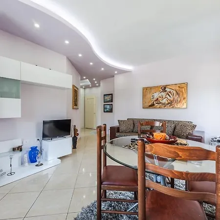 Apartment Seaside Escape By Ps *