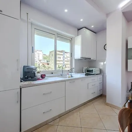 Seaside Escape By Ps Apartment Durrës